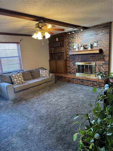 4905 Washington Square, Oklahoma City, OK 73135