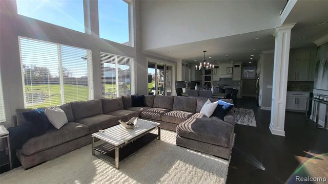 16414 Via Mera, Macomb, MI 48042