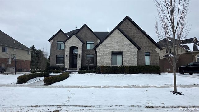 16414 Via Mera, Macomb, MI 48042