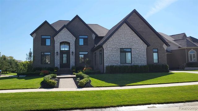 16414 Via Mera, Macomb, MI 48042