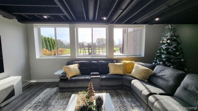 16414 Via Mera, Macomb, MI 48042