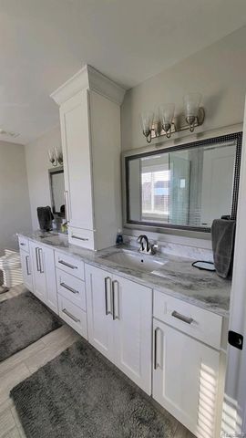 16414 Via Mera, Macomb, MI 48042