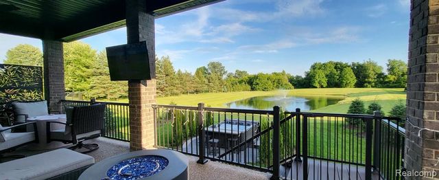 16414 Via Mera, Macomb, MI 48042