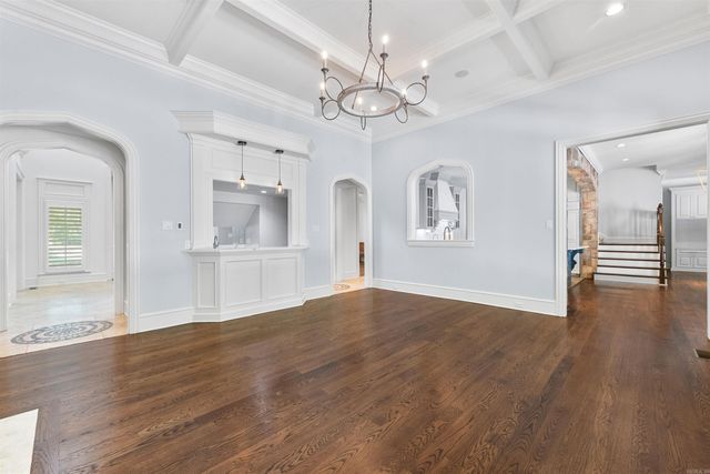 4 Sologne Circle, Little Rock, AR 72223