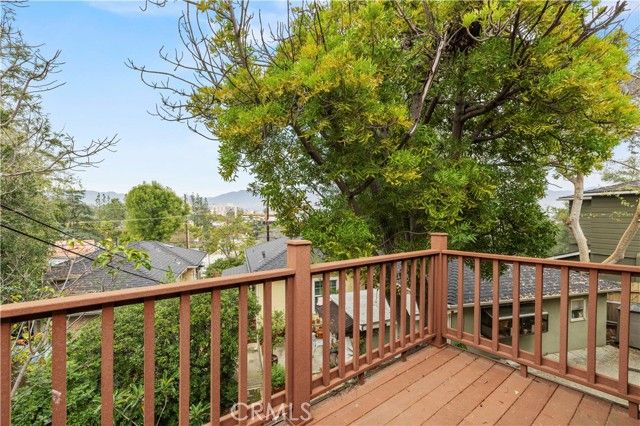 65 Grace Terrace, Pasadena, CA 91105