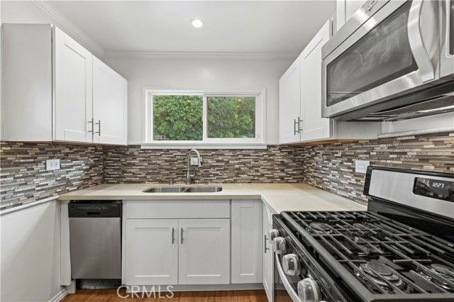 65 Grace Terrace, Pasadena, CA 91105