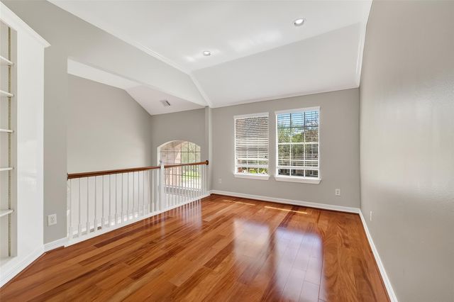 4303 Noble Oak Trail, Houston, TX 77059