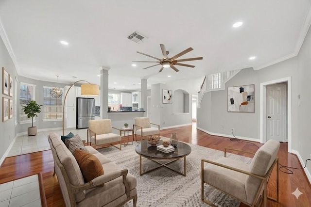 4303 Noble Oak Trail, Houston, TX 77059