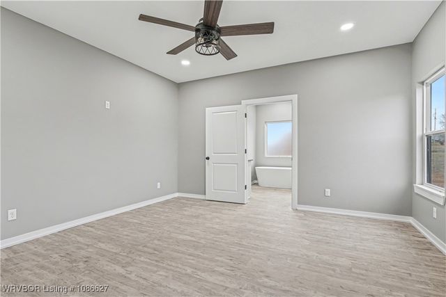 101 Hall Lane, Pocola, OK 74902