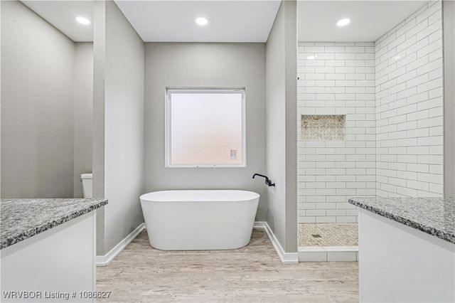 101 Hall Lane, Pocola, OK 74902