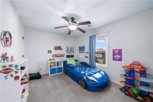 19276 W 210TH Street, Spring Hill, KS 66083
