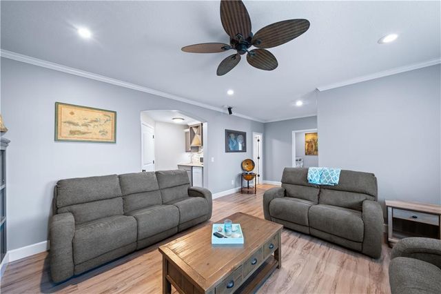 19276 W 210TH Street, Spring Hill, KS 66083