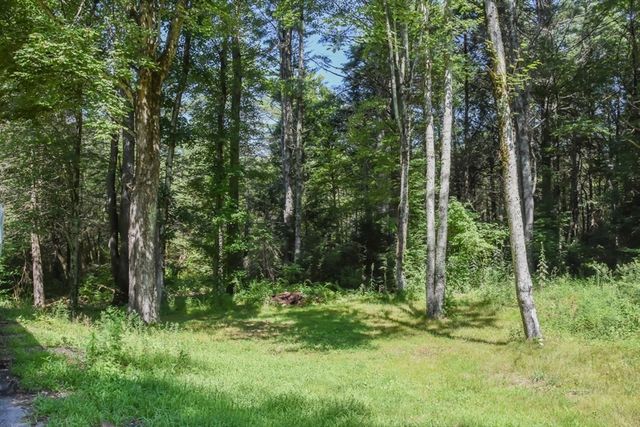 1188 West Brookfield Road, New Braintree, MA 01531