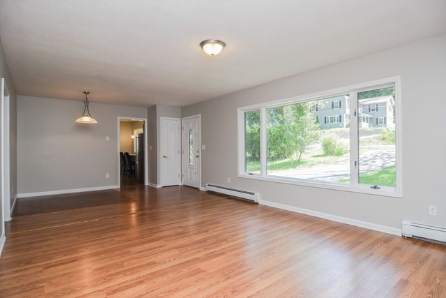 1188 West Brookfield Road, New Braintree, MA 01531