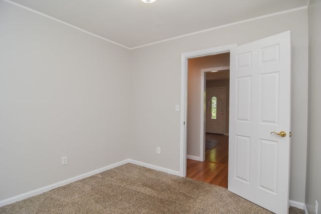 1188 West Brookfield Road, New Braintree, MA 01531