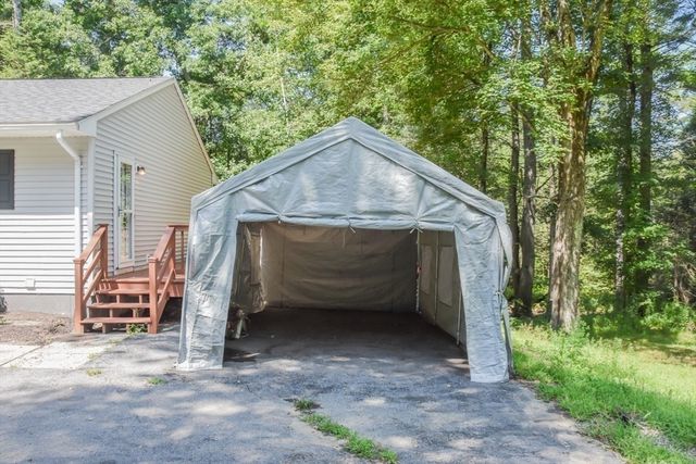 1188 West Brookfield Road, New Braintree, MA 01531