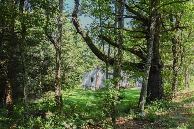 1188 West Brookfield Road, New Braintree, MA 01531