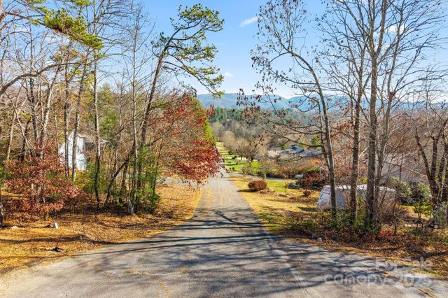 31 Cane Creek Circle 21, Fairview, NC 28730