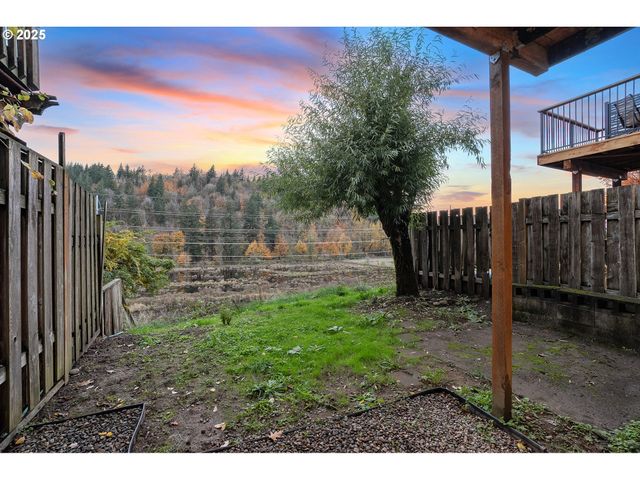 249 Nw BATTAGLIA Ave, Gresham, OR 97030