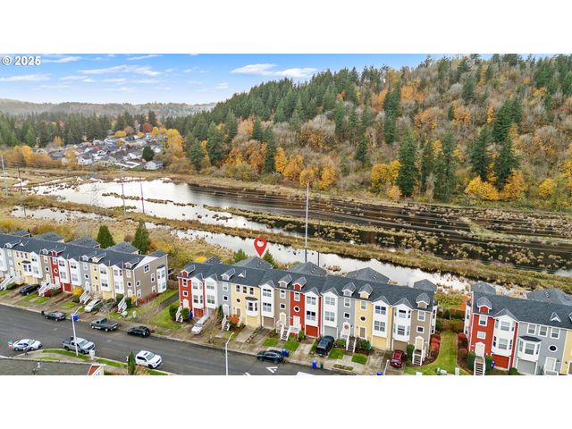 249 Nw BATTAGLIA Ave, Gresham, OR 97030