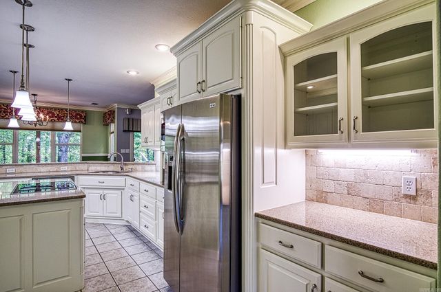 3 SACEDON Circle, Hot Springs Village, AR 71909