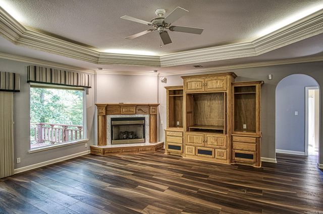 3 SACEDON Circle, Hot Springs Village, AR 71909