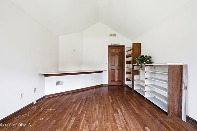 195 Lamdan Lane, Toms River, NJ 08753