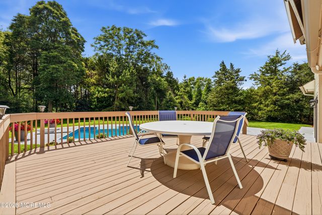 195 Lamdan Lane, Toms River, NJ 08753