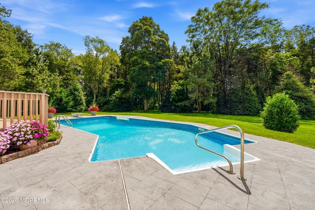 195 Lamdan Lane, Toms River, NJ 08753