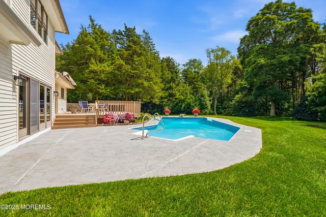 195 Lamdan Lane, Toms River, NJ 08753