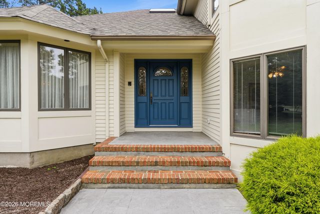 195 Lamdan Lane, Toms River, NJ 08753