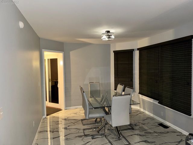 24606 Ridgeview Drive, Farmington Hills, MI 48336