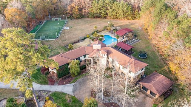 500 Fordsmere RD, Chesapeake, VA 23322