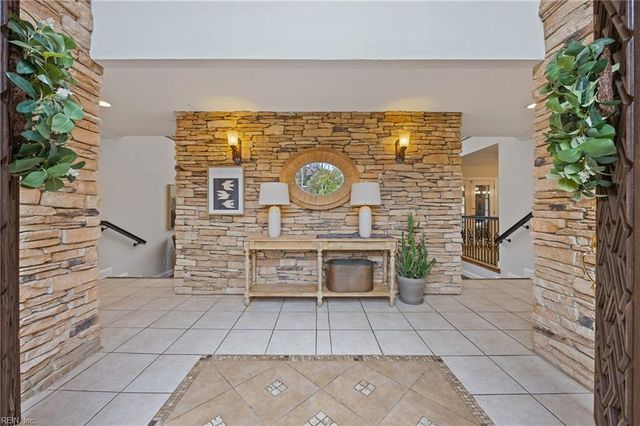 500 Fordsmere RD, Chesapeake, VA 23322