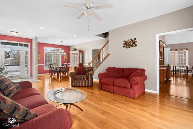 2762 Shetland Lane, Aurora, IL 60502