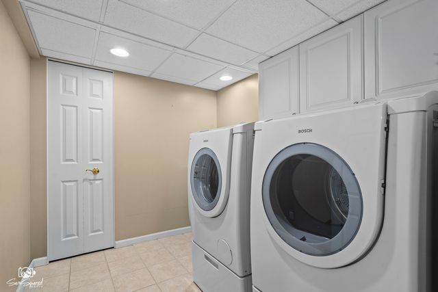 2762 Shetland Lane, Aurora, IL 60502