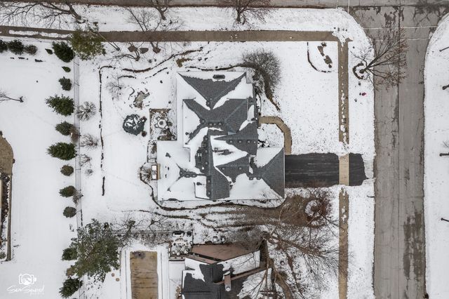 2762 Shetland Lane, Aurora, IL 60502