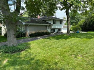 5625 Aubrey Terrace, Downers Grove, IL 60516