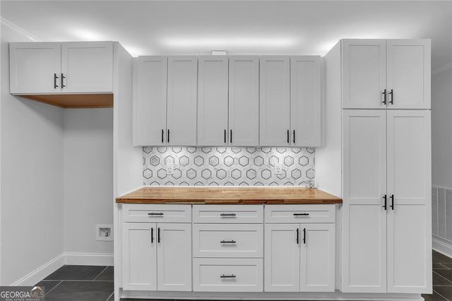 209 Arrowhead Drive, Cartersville, GA 30120