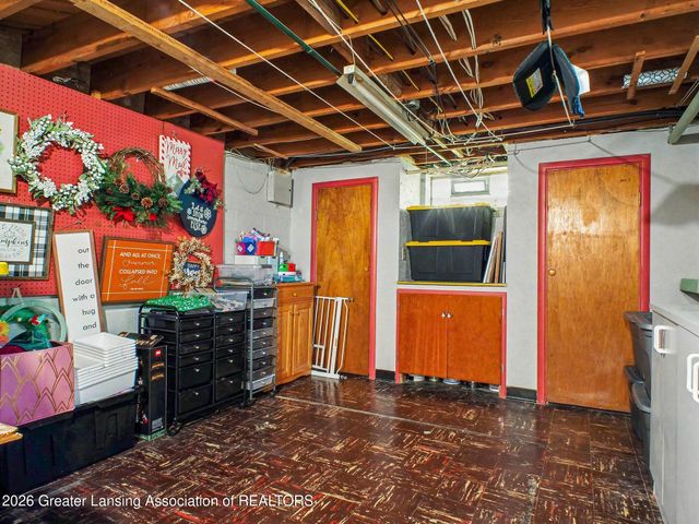 2346 Mount Hope Road, Okemos, MI 48864