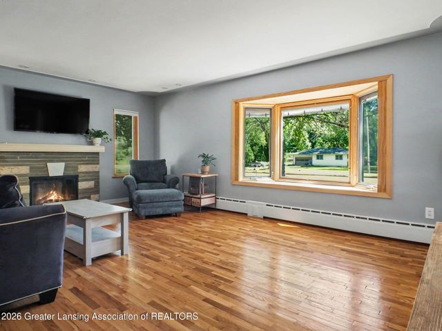 2346 Mount Hope Road, Okemos, MI 48864