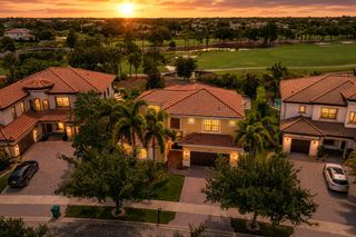 8152 Bradford Way, Parkland, FL 33076