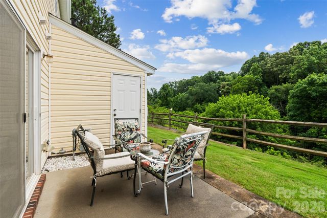 713 Rock Lake Glen, Fort Mill, SC 29715