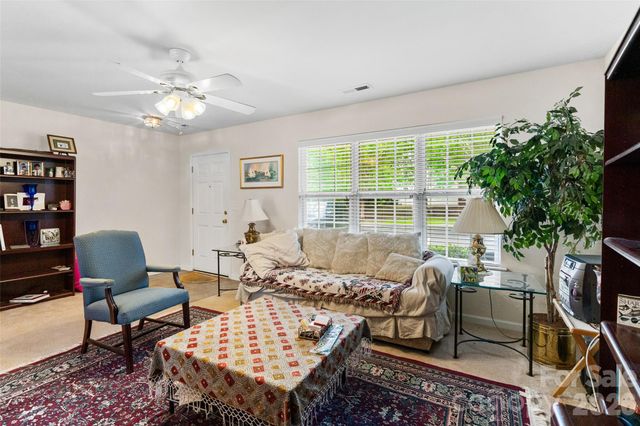713 Rock Lake Glen, Fort Mill, SC 29715
