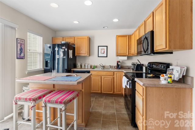 713 Rock Lake Glen, Fort Mill, SC 29715
