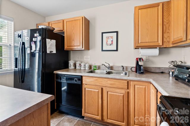 713 Rock Lake Glen, Fort Mill, SC 29715