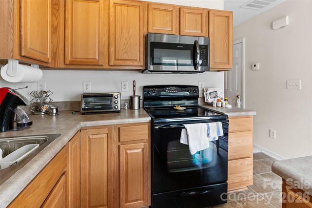 713 Rock Lake Glen, Fort Mill, SC 29715