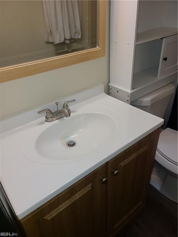 1061 Gauguin DR, Virginia Beach, VA 23454