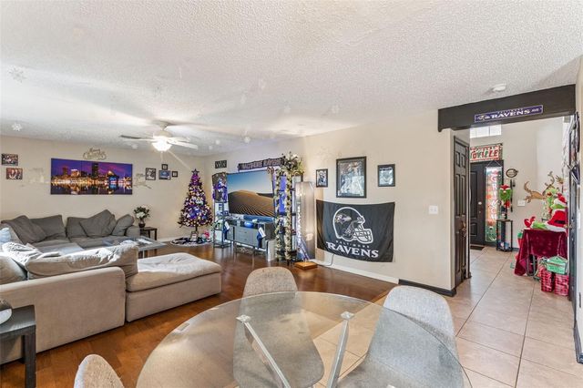 1028 FOX TRAIL AVENUE, Minneola, FL 34715