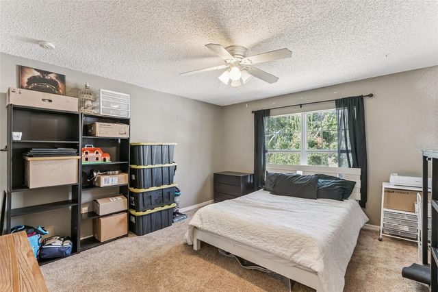 1028 FOX TRAIL AVENUE, Minneola, FL 34715
